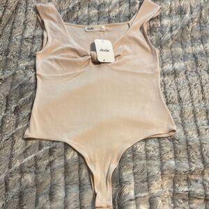 Elodie Sleeveless Ribbed Thong Bodysuit with Cutout